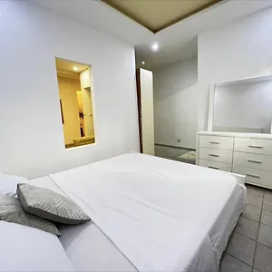appartement-cosy-au-centre-des-mamelles.hotelsdakar.com/